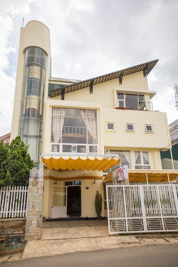 Akina House Hotell Dalat Exteriör bild