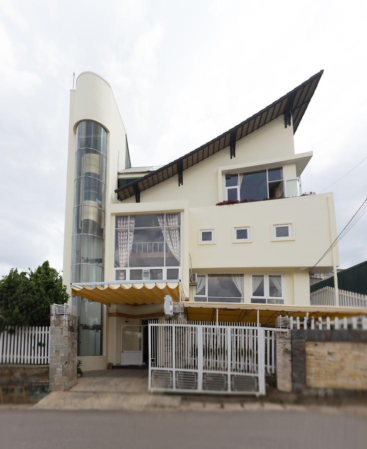 Akina House Hotell Dalat Exteriör bild